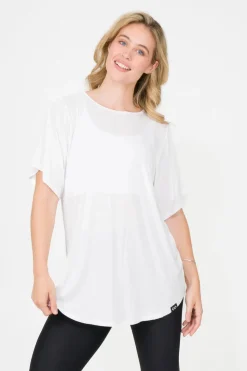 Slinky To Touch Plain Boyfriend Tee - White