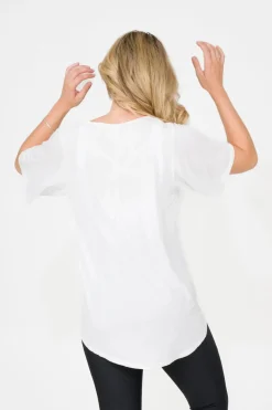 Slinky To Touch Plain Boyfriend Tee - White