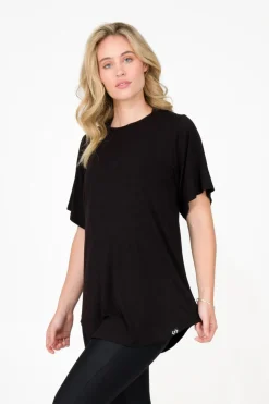 Slinky To Touch Plain Boyfriend Tee - Black