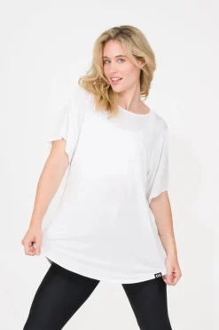 Slinky To Touch Plain Boyfriend Tee - White