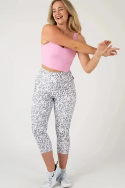 Snow Jag Performance - Panel Pocket Extra High Waisted Capri Leggings