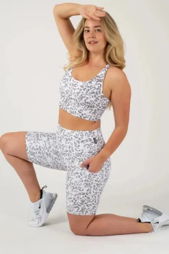 Snow Jag Performance - Panel Pocket High Waisted Long Shorts