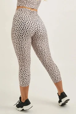 Speckle Jag Sand Performance - Luxe Panel Pocket Drawstring Capri Leggings