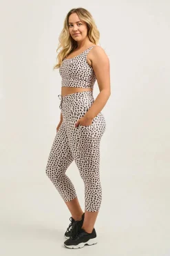 Speckle Jag Sand Performance - Luxe Panel Pocket Drawstring Capri Leggings