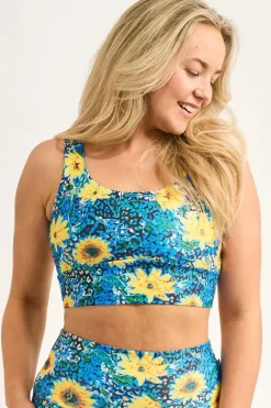 Sublime Performance - Scoop Neck Comfort Crop Top