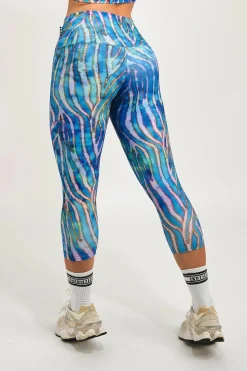 Water Horse Performance - High Waisted Capri Leggings