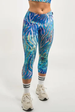 Water Horse Performance - High Waisted Capri Leggings