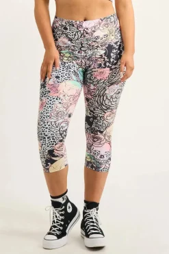 Way Badder Witch Performance - High Waisted Capri Leggings